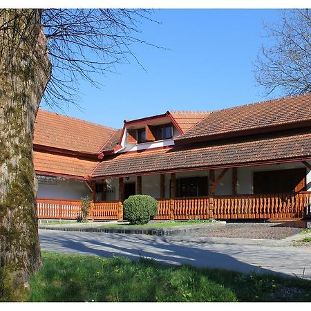 Hotel House Giga Grabovac  Exterior foto