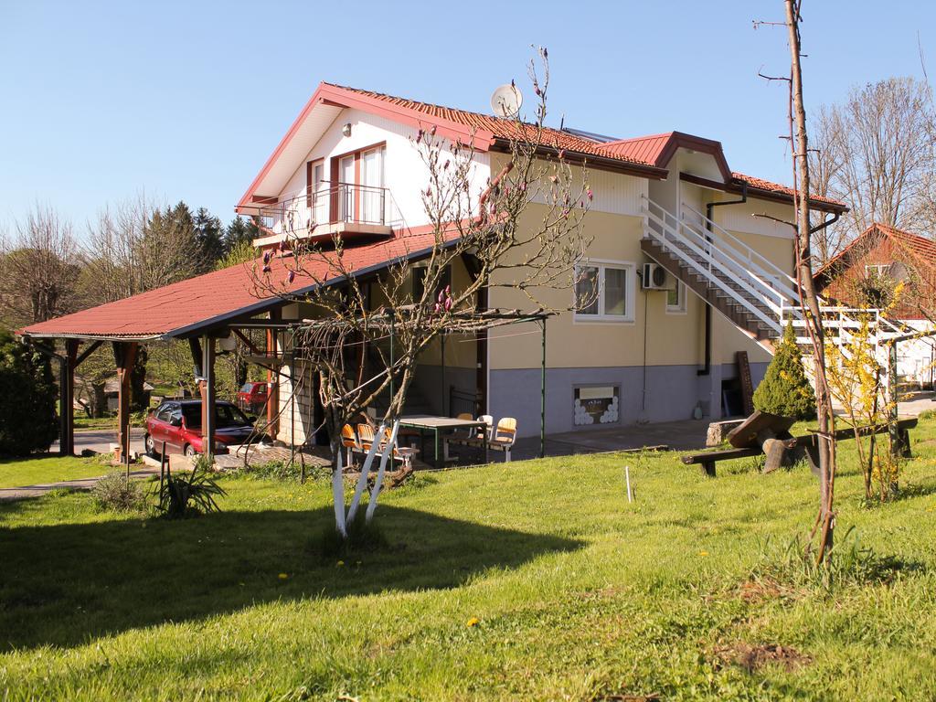 Hotel House Giga Grabovac  Exterior foto